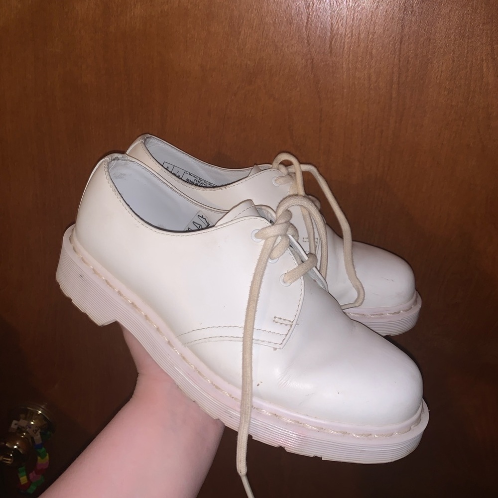 All White Doc Marten Oxford 8